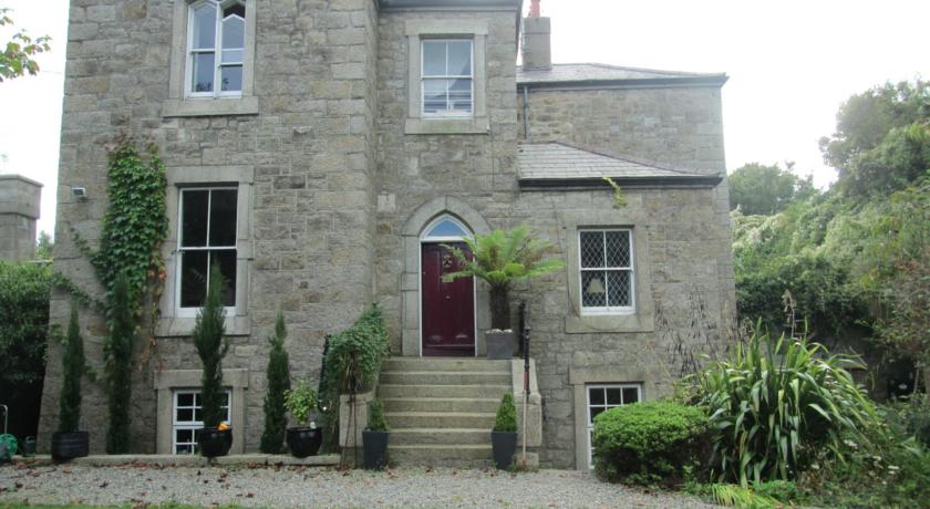 Ledville Country House