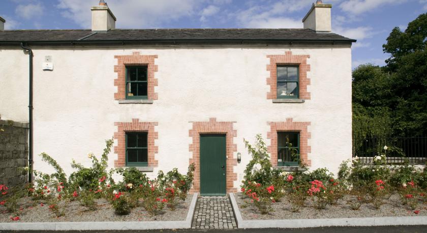 Castletown Gate House