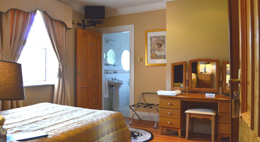 Beechwood Country House
